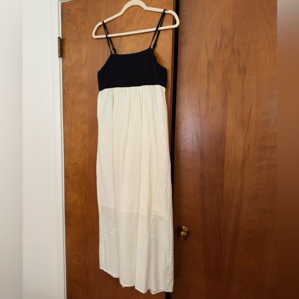 Black and White contrast midi shift dress